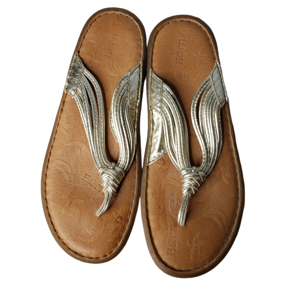 Born Leather Strappy Thong Comfort Sandal NWOB